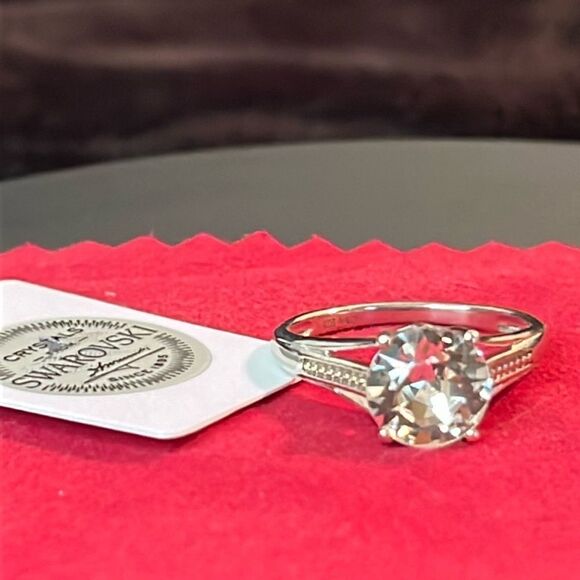 Swarovski Premium Austrian Crystal Solitaire Ring In Platinum/ Sterling - Picture 1 of 13